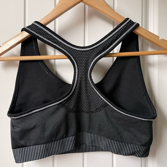 🛑SOLD Nike Sports Bra Black Dri-Fit Pro Classic Hypercool Limitless Large - Picture 8 of 8